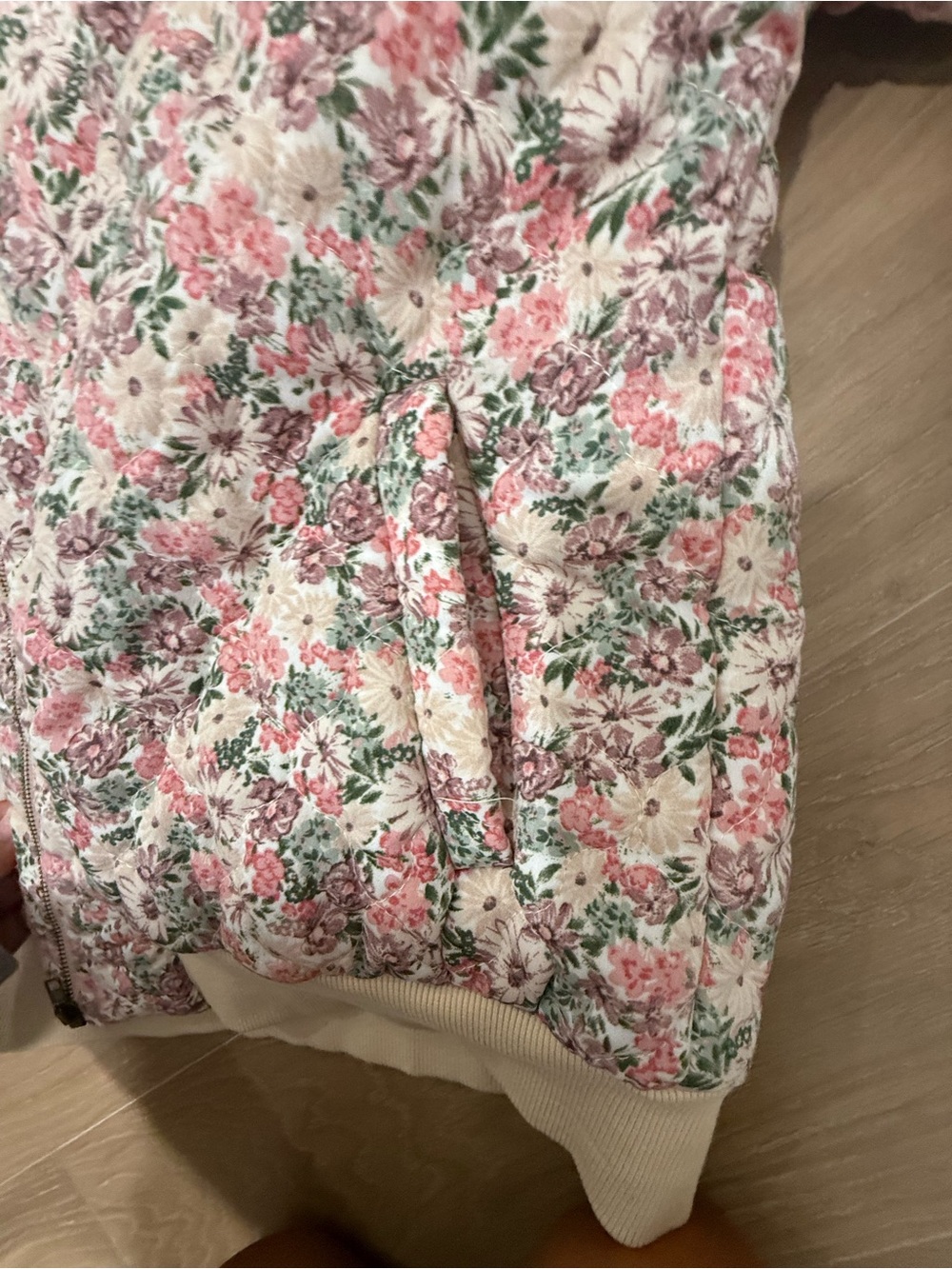 entro Pink Floral Quilted Bomber Jacket - Picture 3 of 5